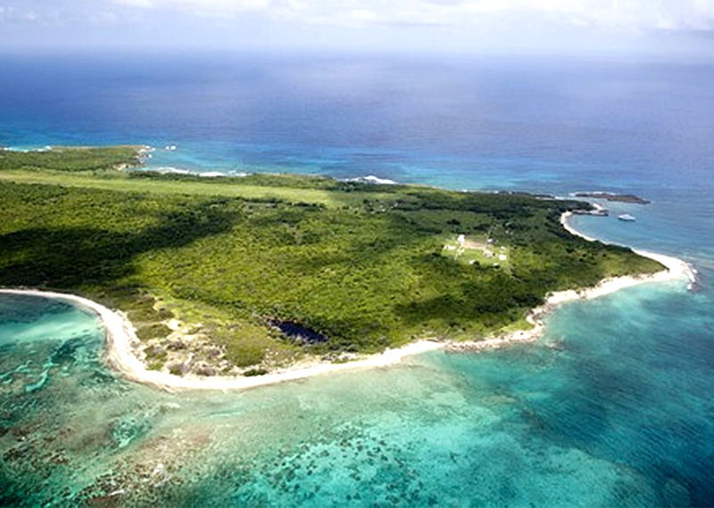 Anflug auf Swan Island 2011
